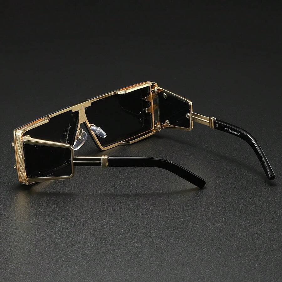 High-End Futuristic Cyberpunk  - Men Fashion Photography 리뷰 및 가격