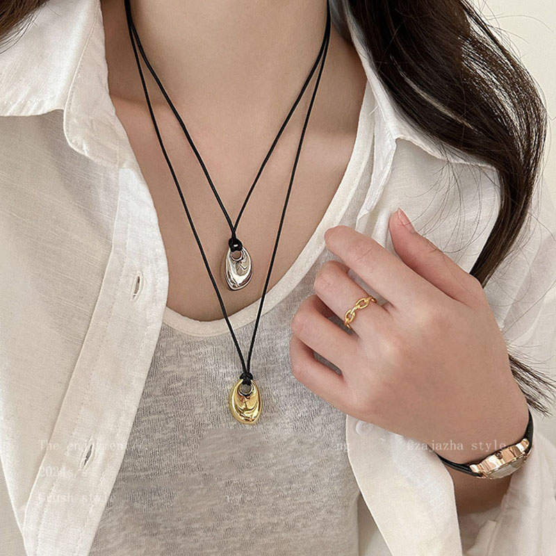Korean Black Skin Rope Silver  - Mens Fashion Trends 2026 리뷰 및 가격